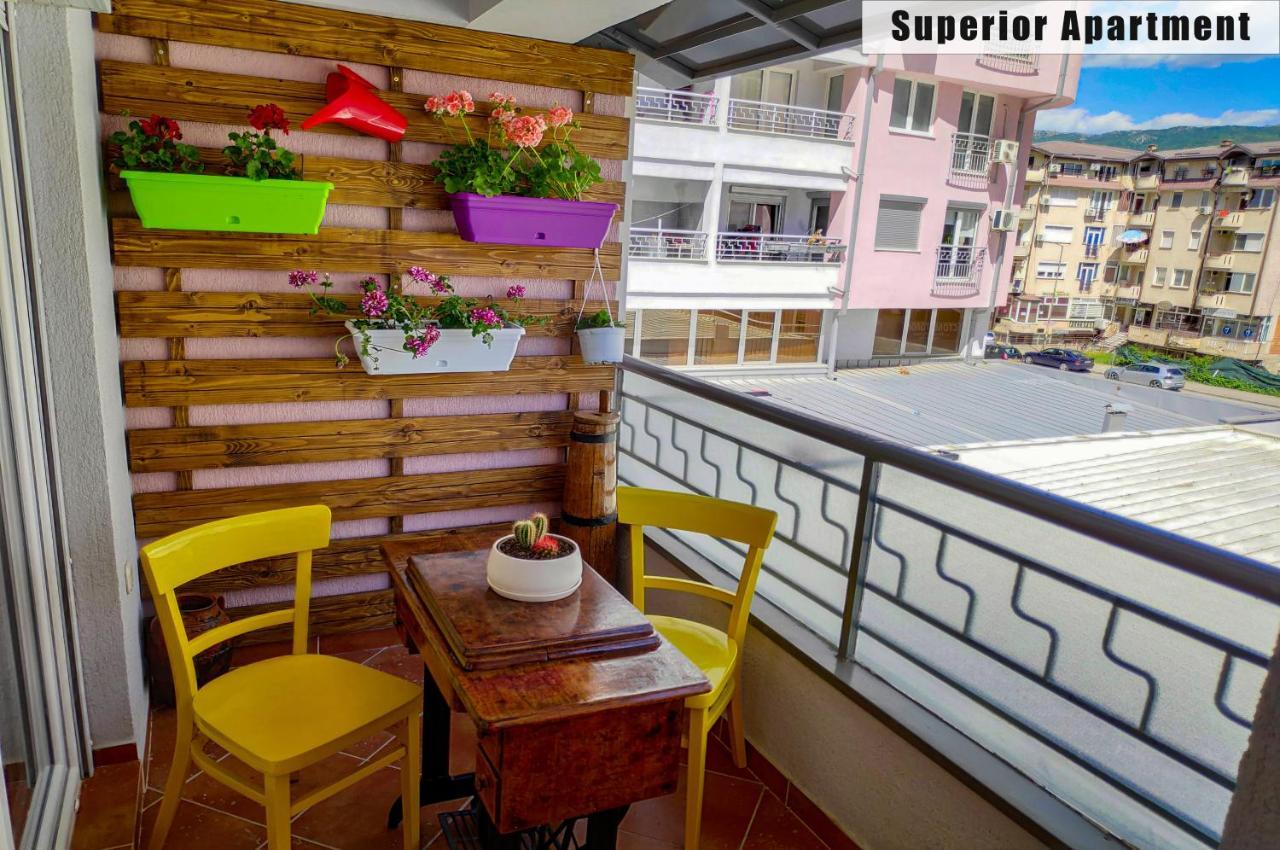 Apartments Fantasy With Free Parking Ohrid Esterno foto